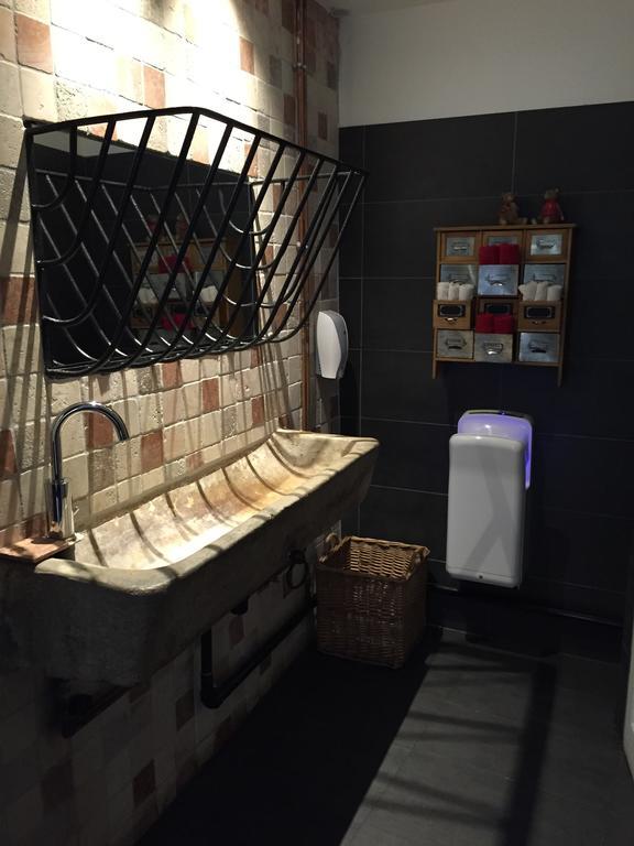 奥拉乌瓦酒店 科隆比耶尔 外观 照片